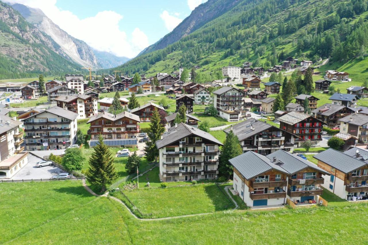 Enjoy The View Apartment Close To Zermatt With Parking Täsch Exterior photo